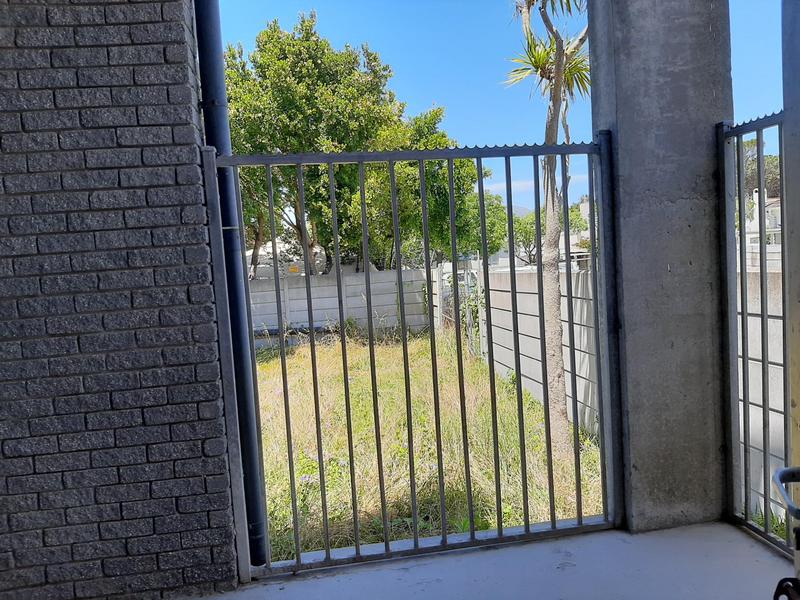 To Let commercial Property for Rent in Diep River Western Cape